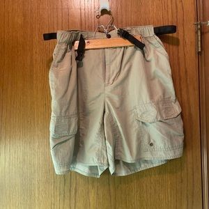 Tan women’s hiking shorts REI size medium